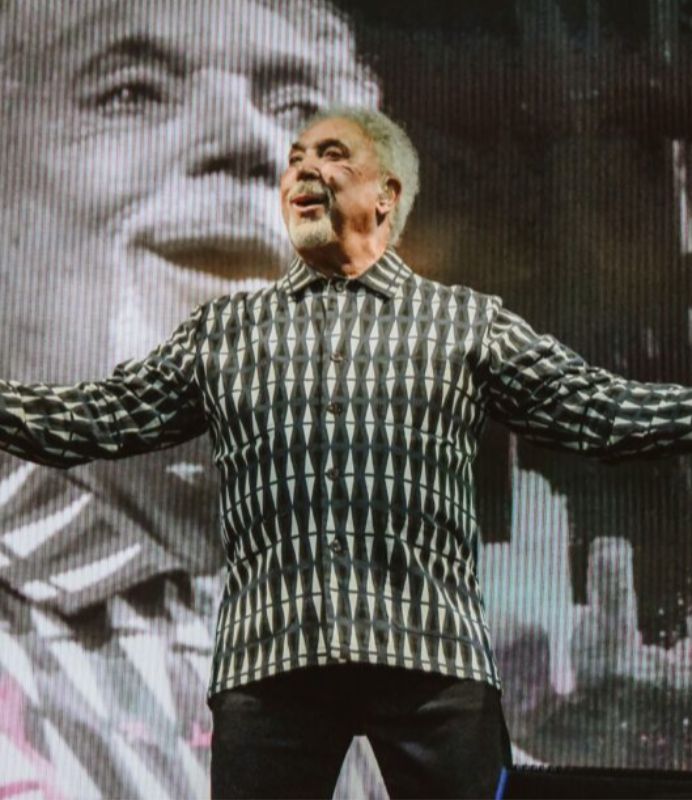 Sir Tom Jones - Live in Concert